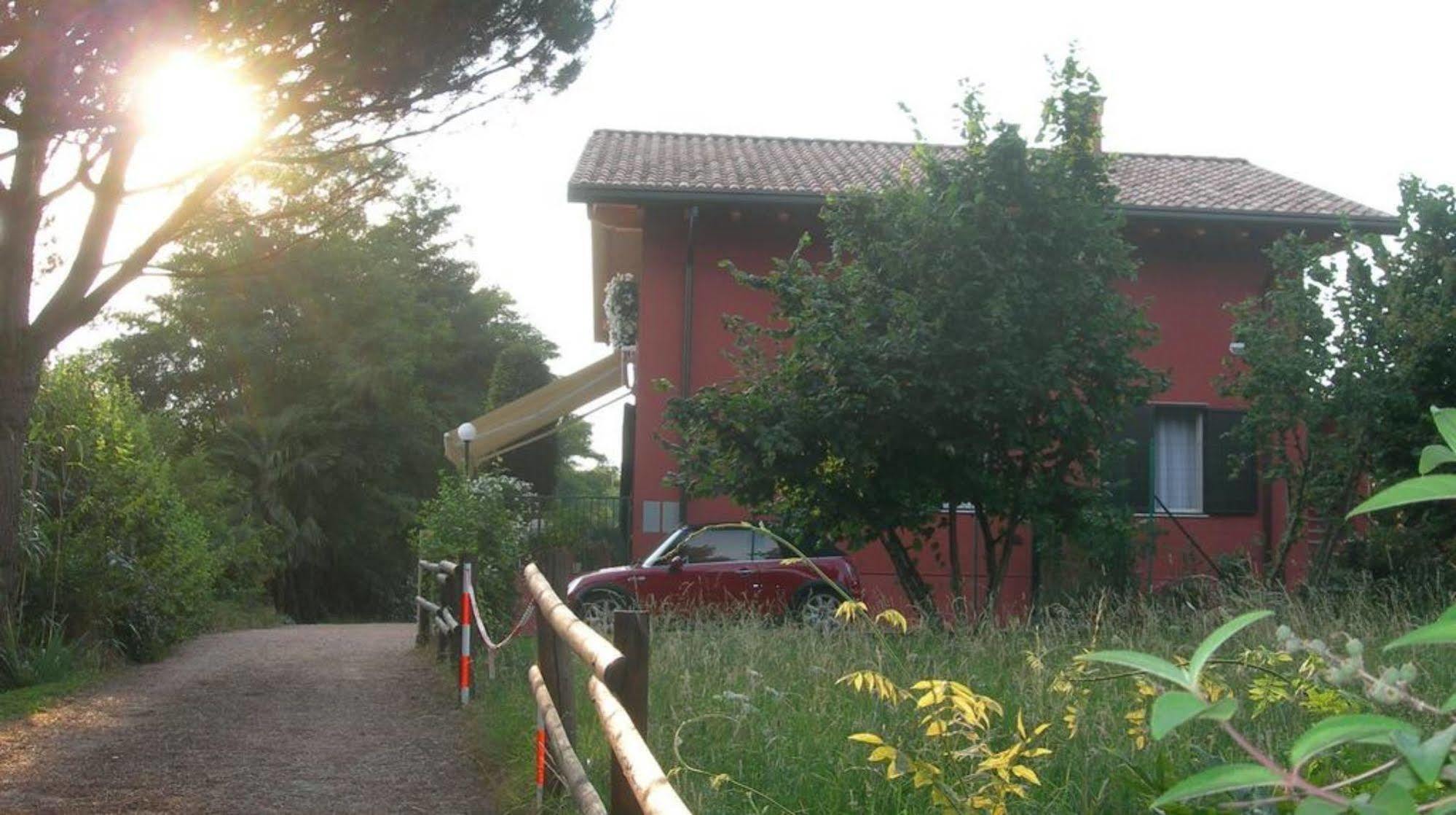 La Collina Since 2008 No Smoking B&B Varese Zewnętrze zdjęcie